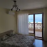 South Bay Apartament Warna